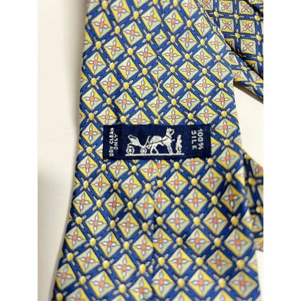 Hermes EUC Blue Flower Print 100% Silk Tie 58